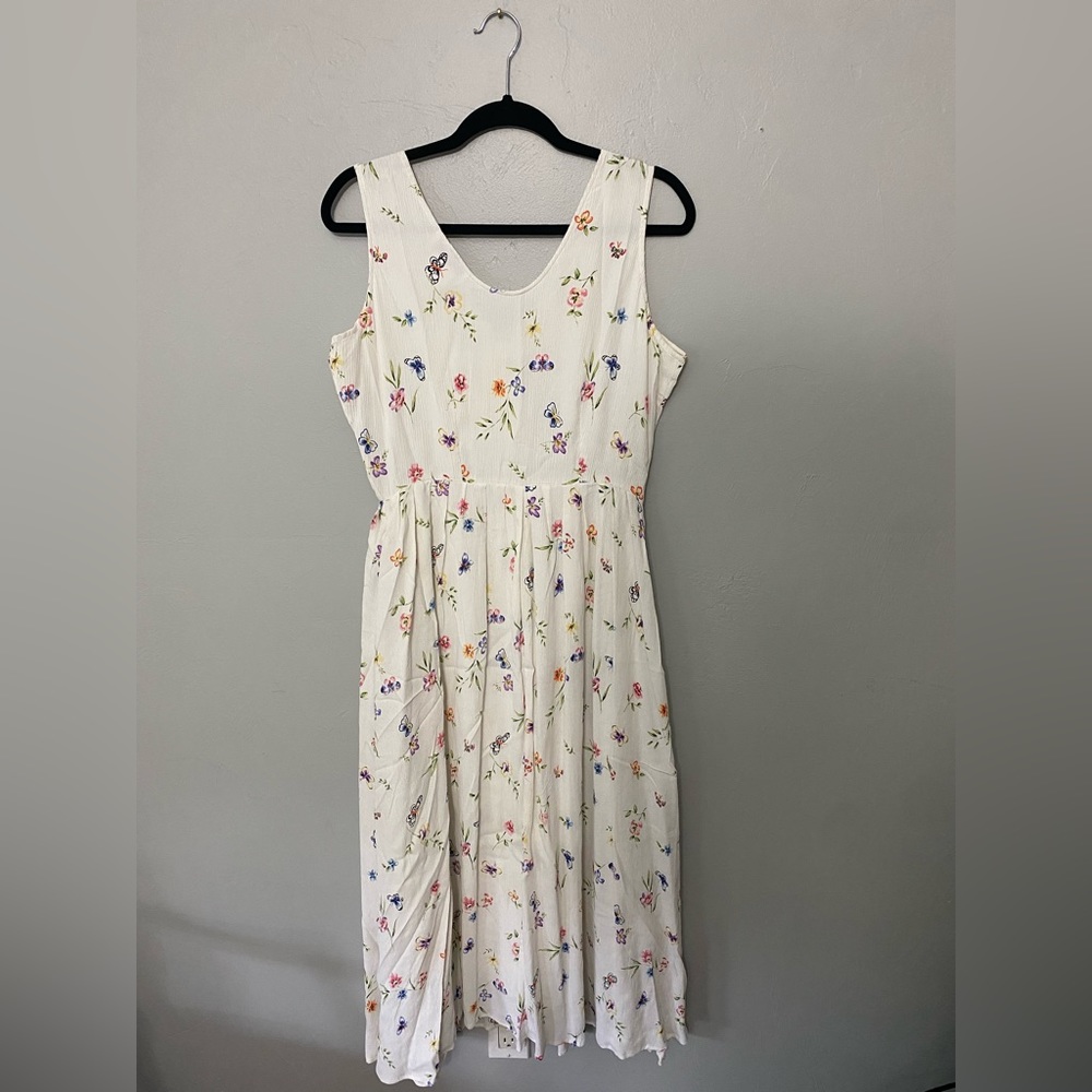 Beautiful size 8 Together! White dress with floral details